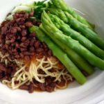 ヴィーガン・チキン照焼き風とパスタサラダの玄米ごはんランチ(vegan　レシピ)